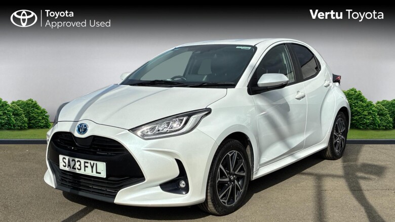 Toyota Yaris 1.5 Hybrid Design 5dr CVT Hybrid Hatchback